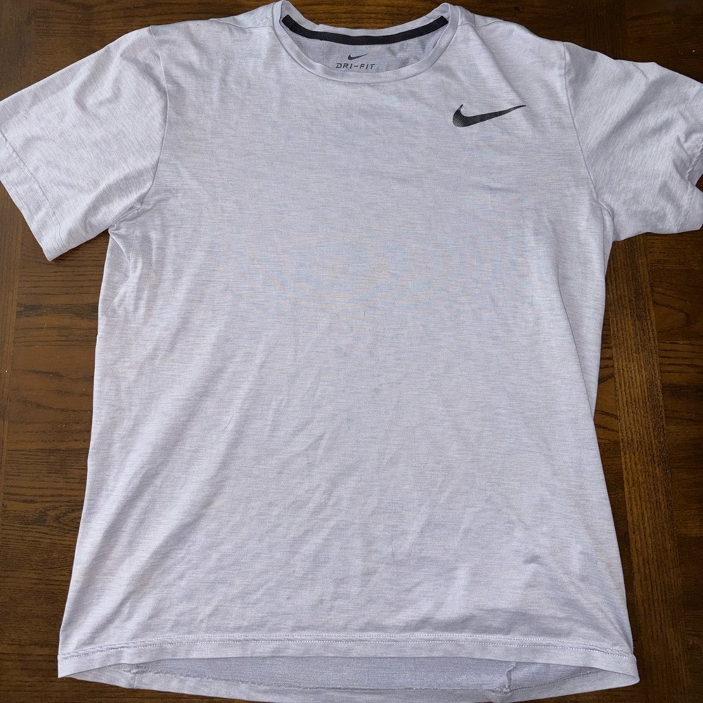 Nike dri fit medium shirt men’s used